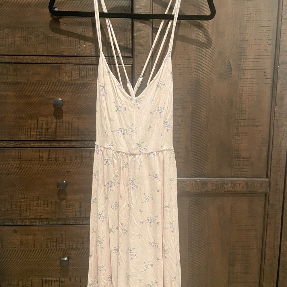 Forever 21 Pink Floral Criss Cross Straps Dress
